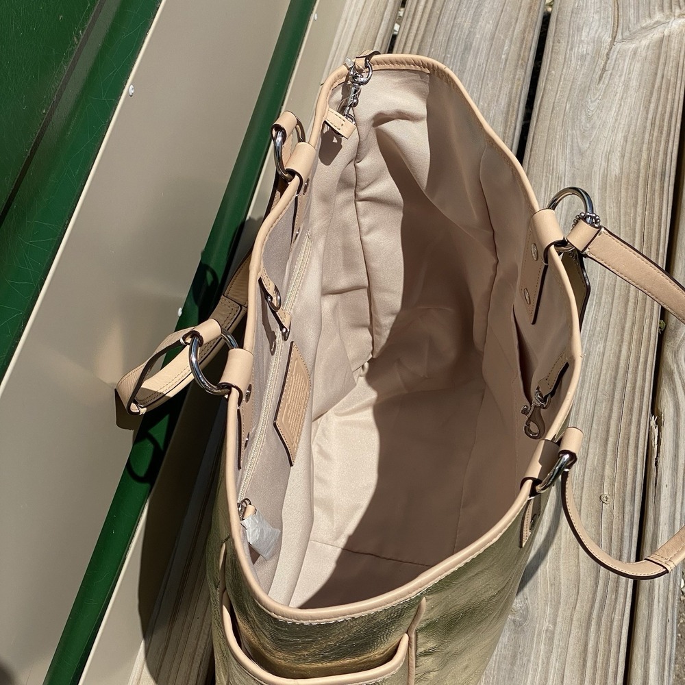 Coach Metro XL Metallic Tote 26141E with Wristlet/Pouch - Picture 13 of 16